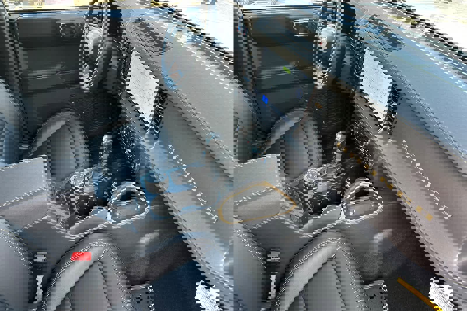 New 2025 Ford Bronco Badlands image 17