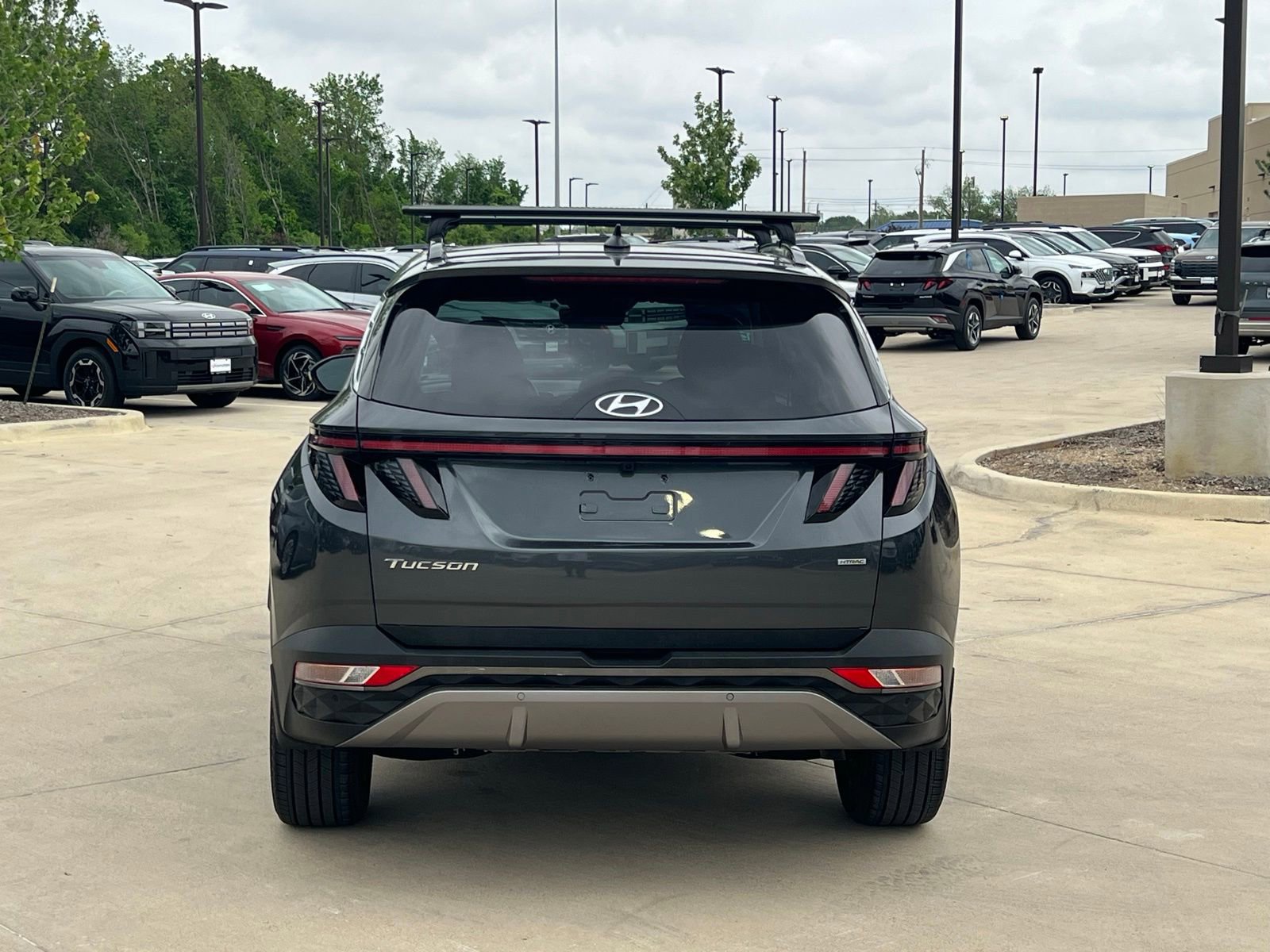 Used 2023 Hyundai Tucson Limited image 10