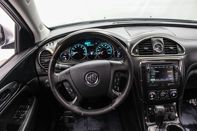 Used 2016 Buick Enclave Leather AWD/4WD image 28