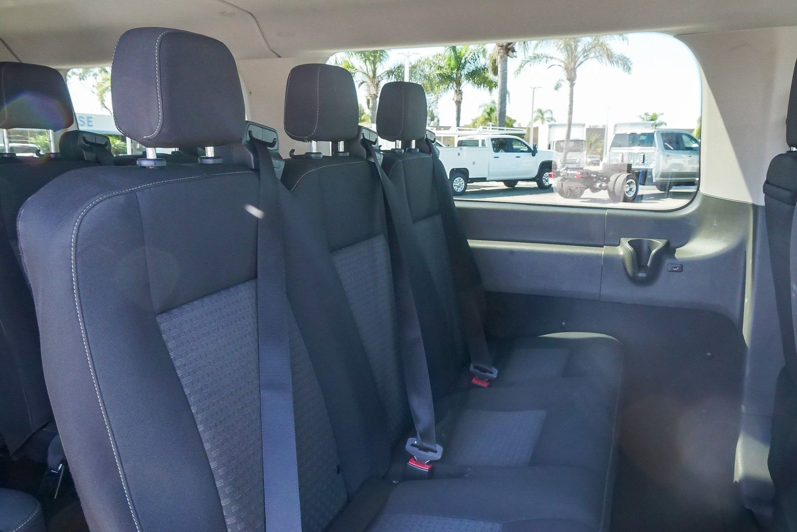 Used 2022 Ford Transit 350 XL image 11