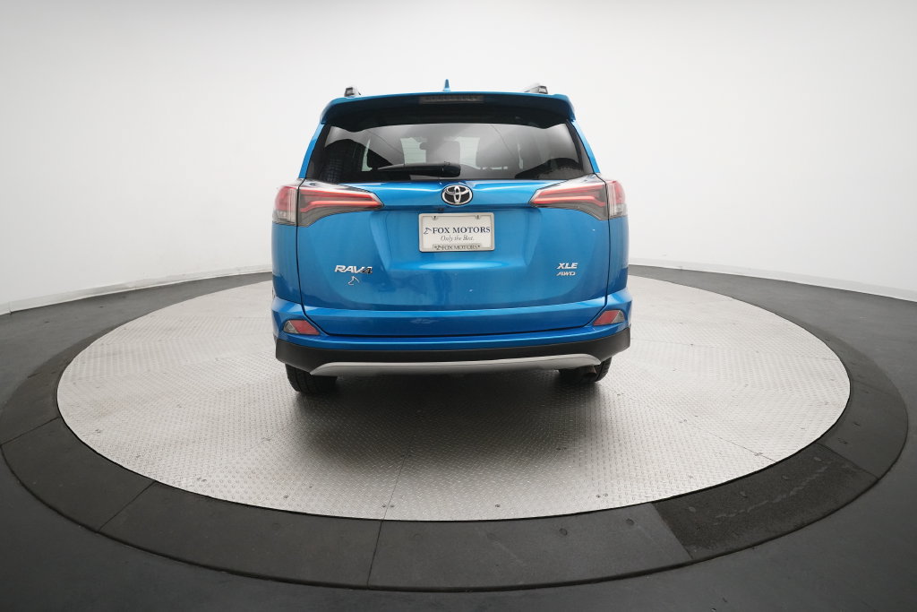 Used 2018 Toyota RAV4 XLE w/ Plus Extra Value Package AWD/4WD image 26