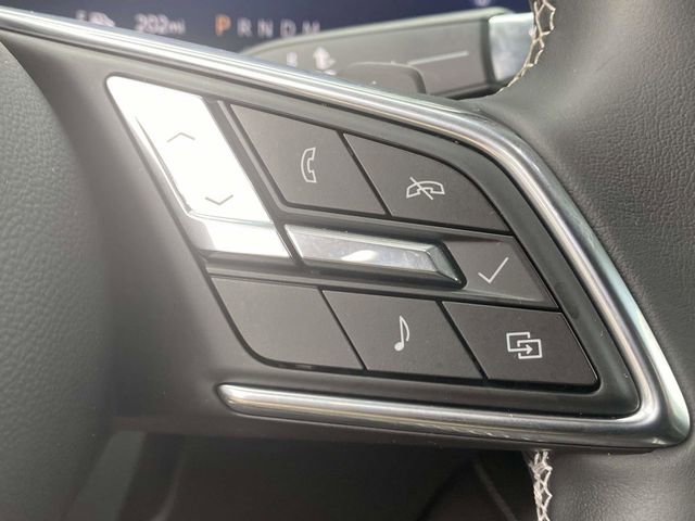 Used 2025 Buick Envision Sport Touring image 24