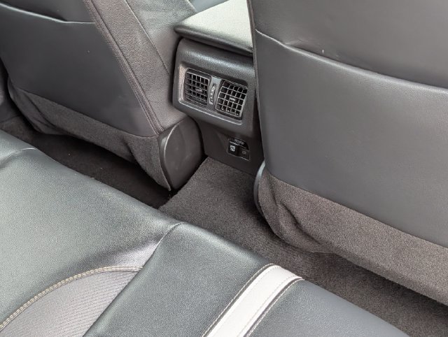 Used 2025 Toyota Camry SE FWD image 29