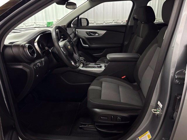 Used 2025 Chevrolet Blazer LT FWD image 29