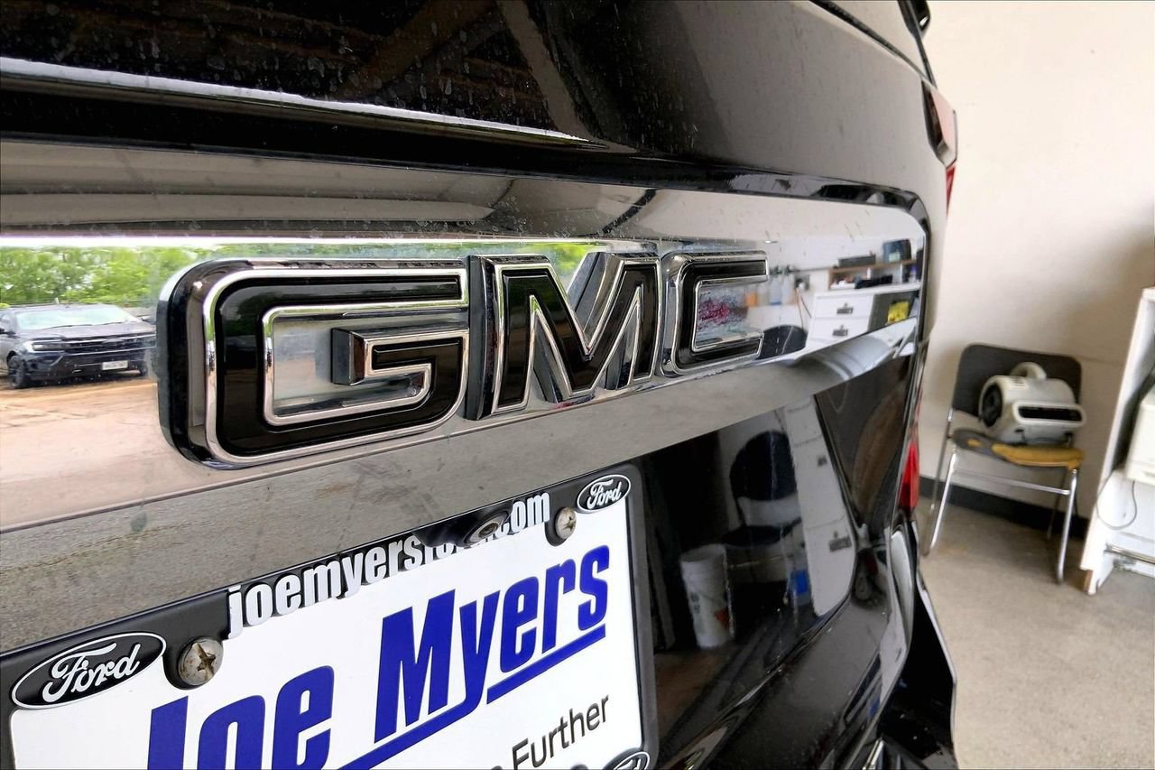 Used 2021 GMC Yukon SLT w/ SLT Luxury Package RWD image 31
