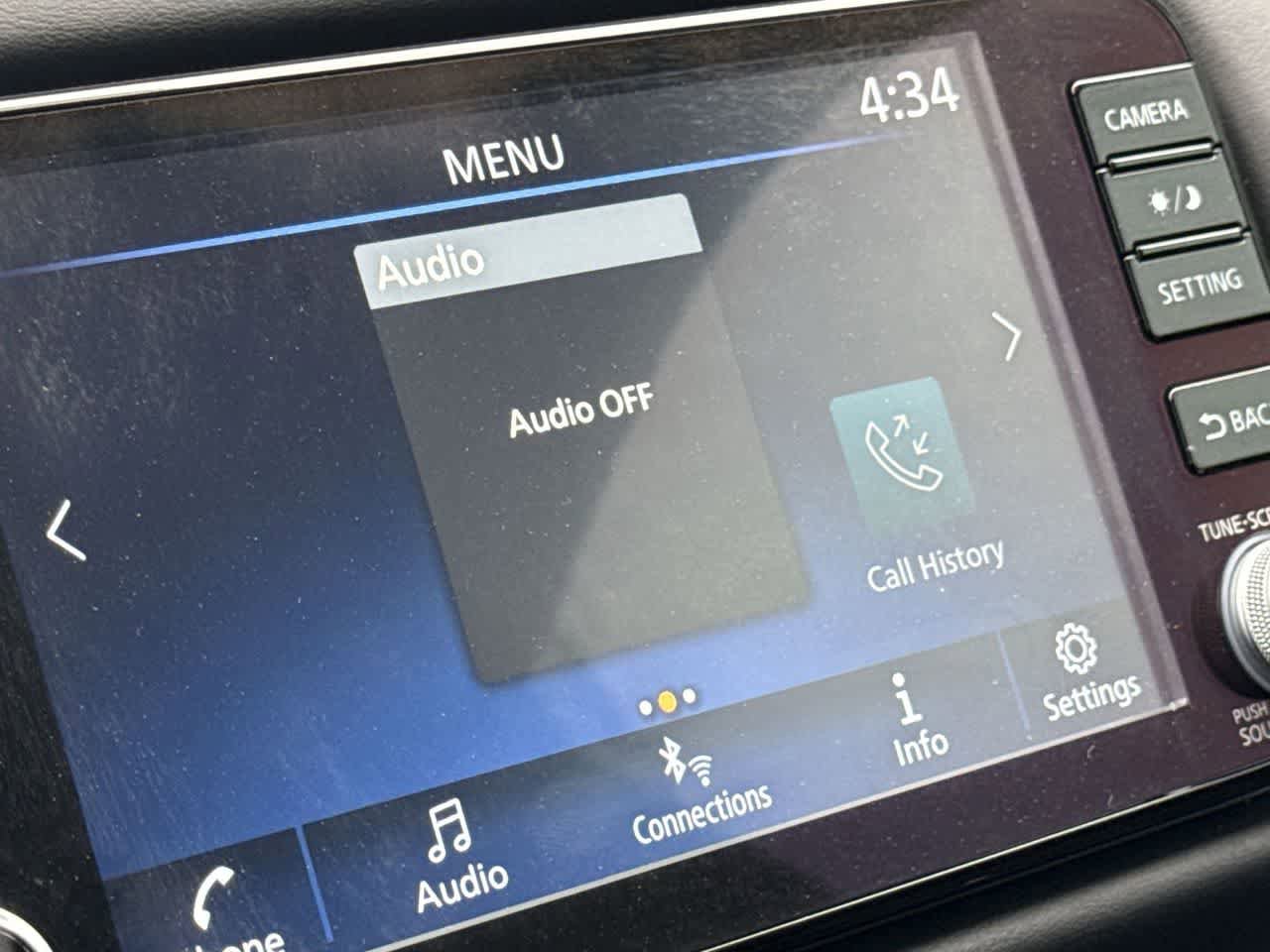 Used 2023 Nissan Kicks SR FWD image 18