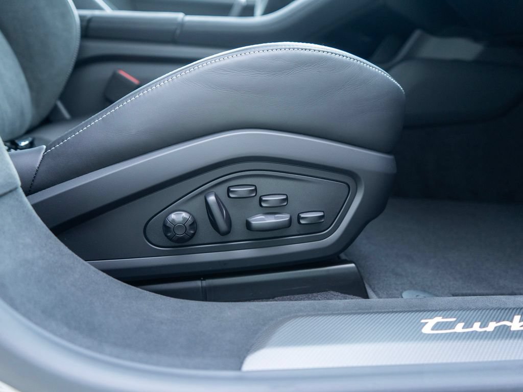 New 2026 Porsche Taycan Turbo GT AWD/4WD image 32