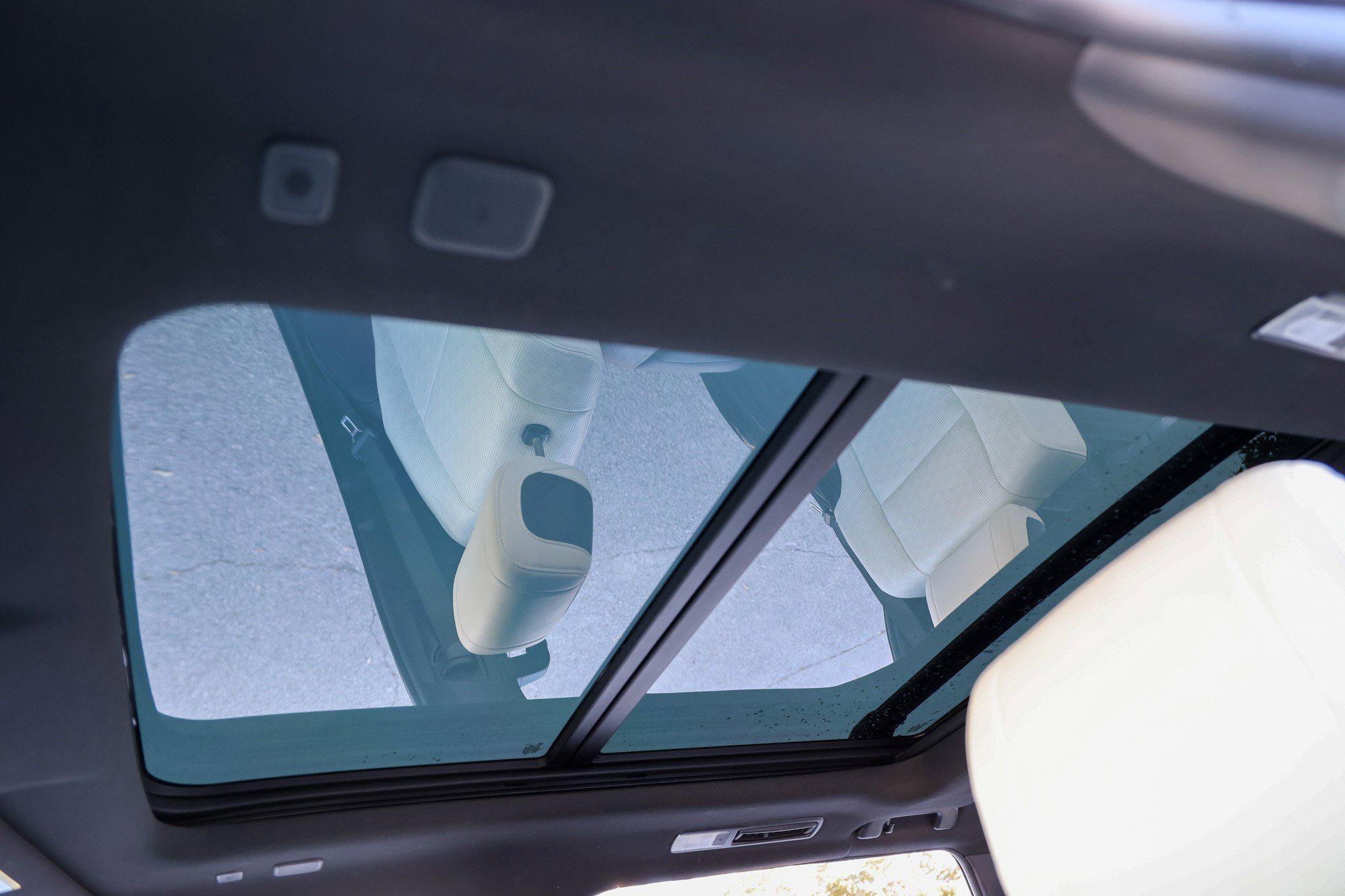 Used 2023 Toyota Sequoia Capstone image 30