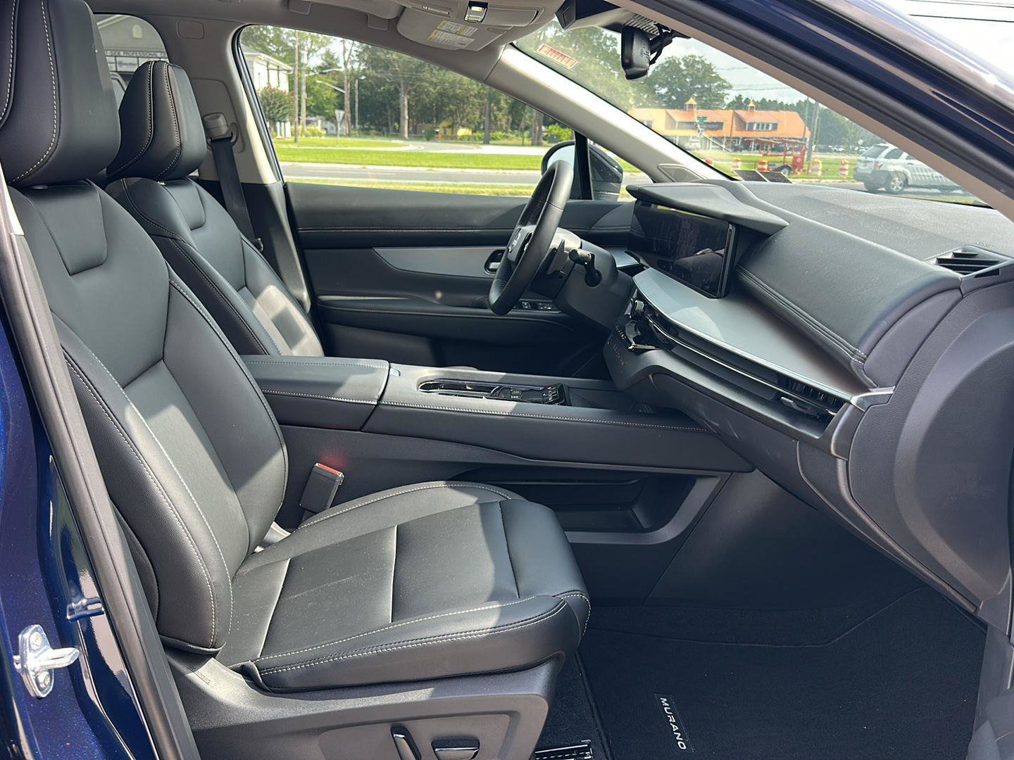 Used 2025 Nissan Murano SL w/ Cargo Package AWD/4WD image 12