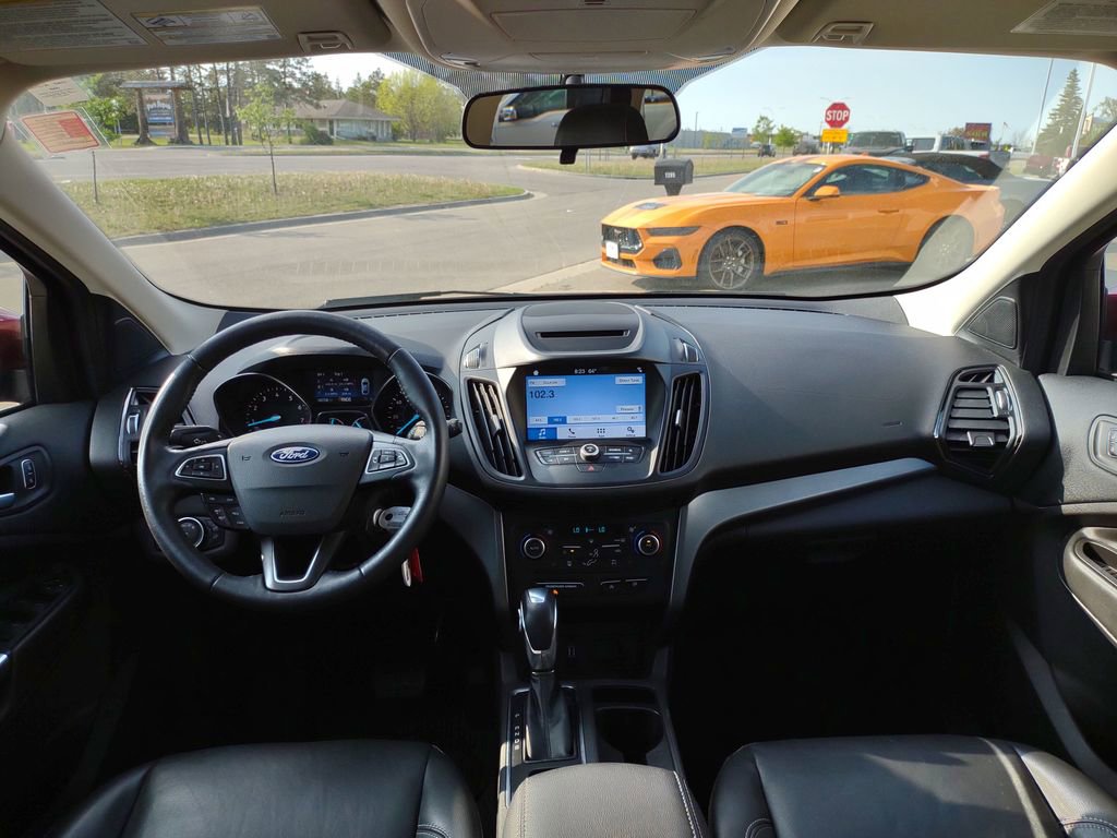 Used 2018 Ford Escape SEL AWD/4WD image 19