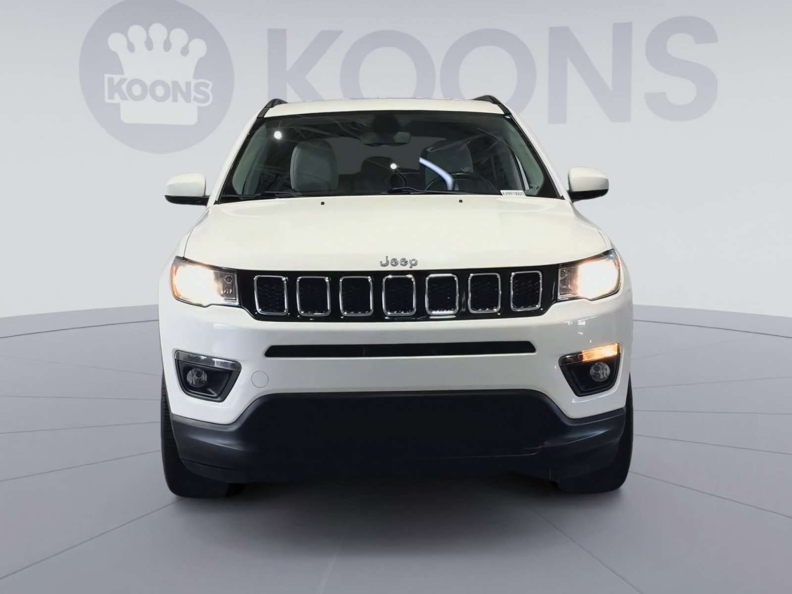 Used 2019 Jeep Compass Latitude AWD/4WD image 4