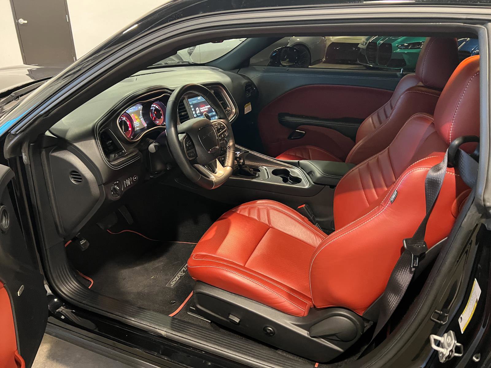 Used 2021 Dodge Challenger SRT Hellcat image 10