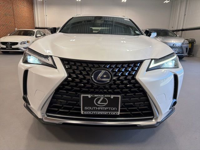 Used 2019 Lexus UX 250h w/ Premium Package AWD/4WD image 2