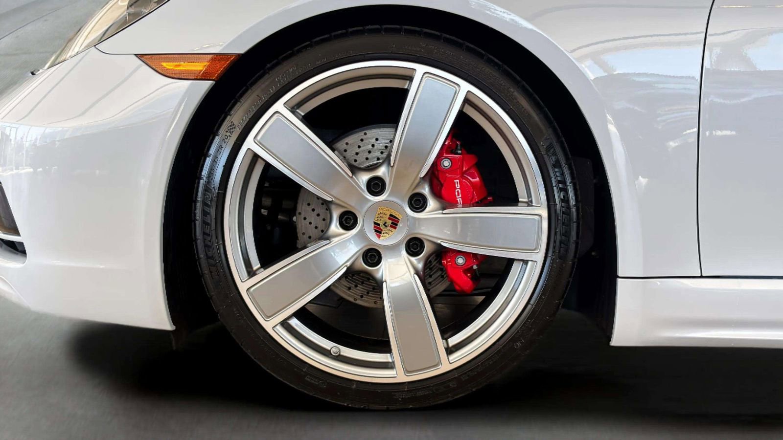 Used 2025 Porsche 718 Boxster S image 15