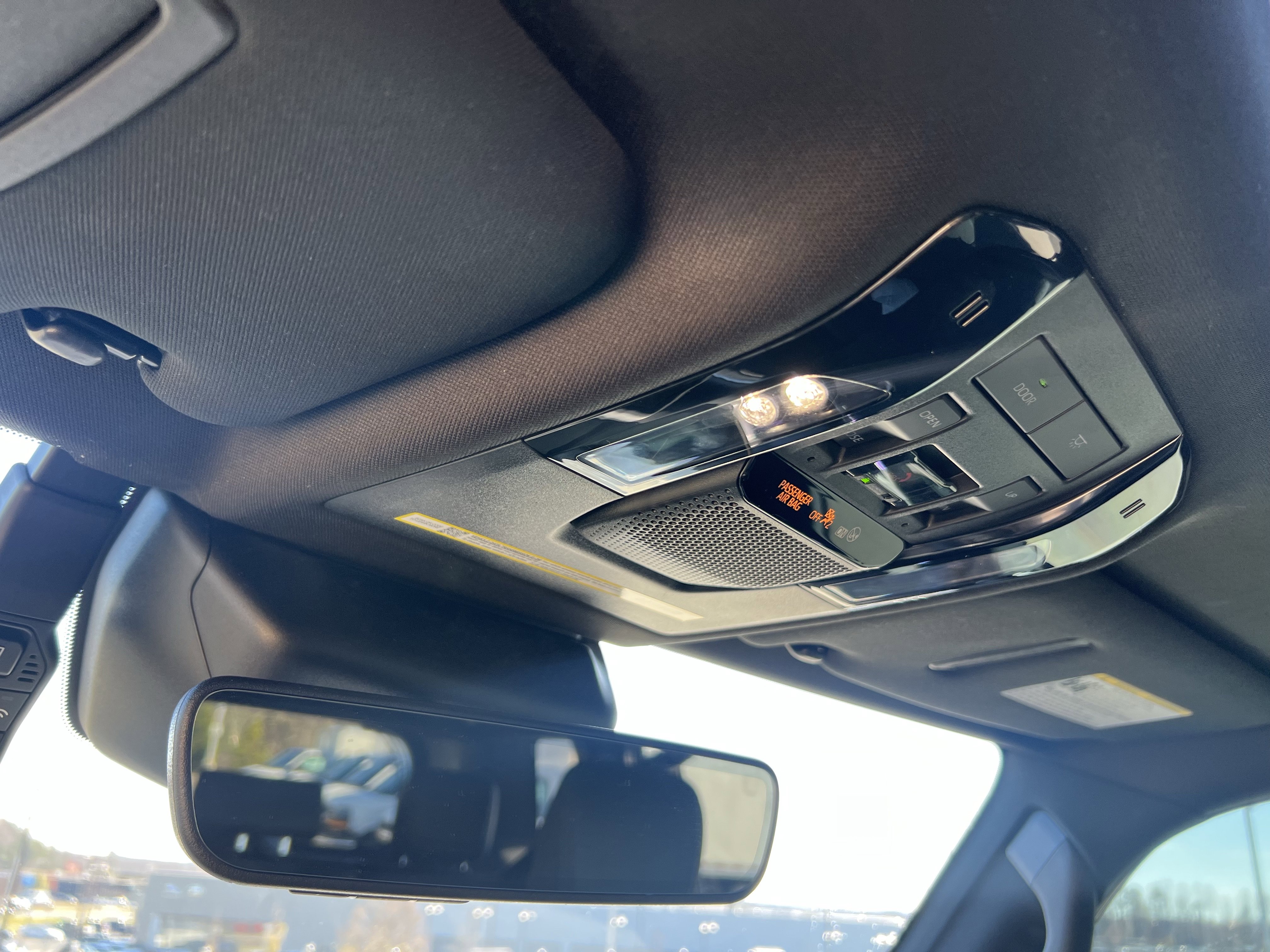 Used 2025 Lexus GX 550 w/ Accessory Package (32) image 21