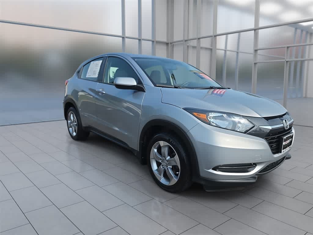 Certified 2018 Honda HR-V LX image 3