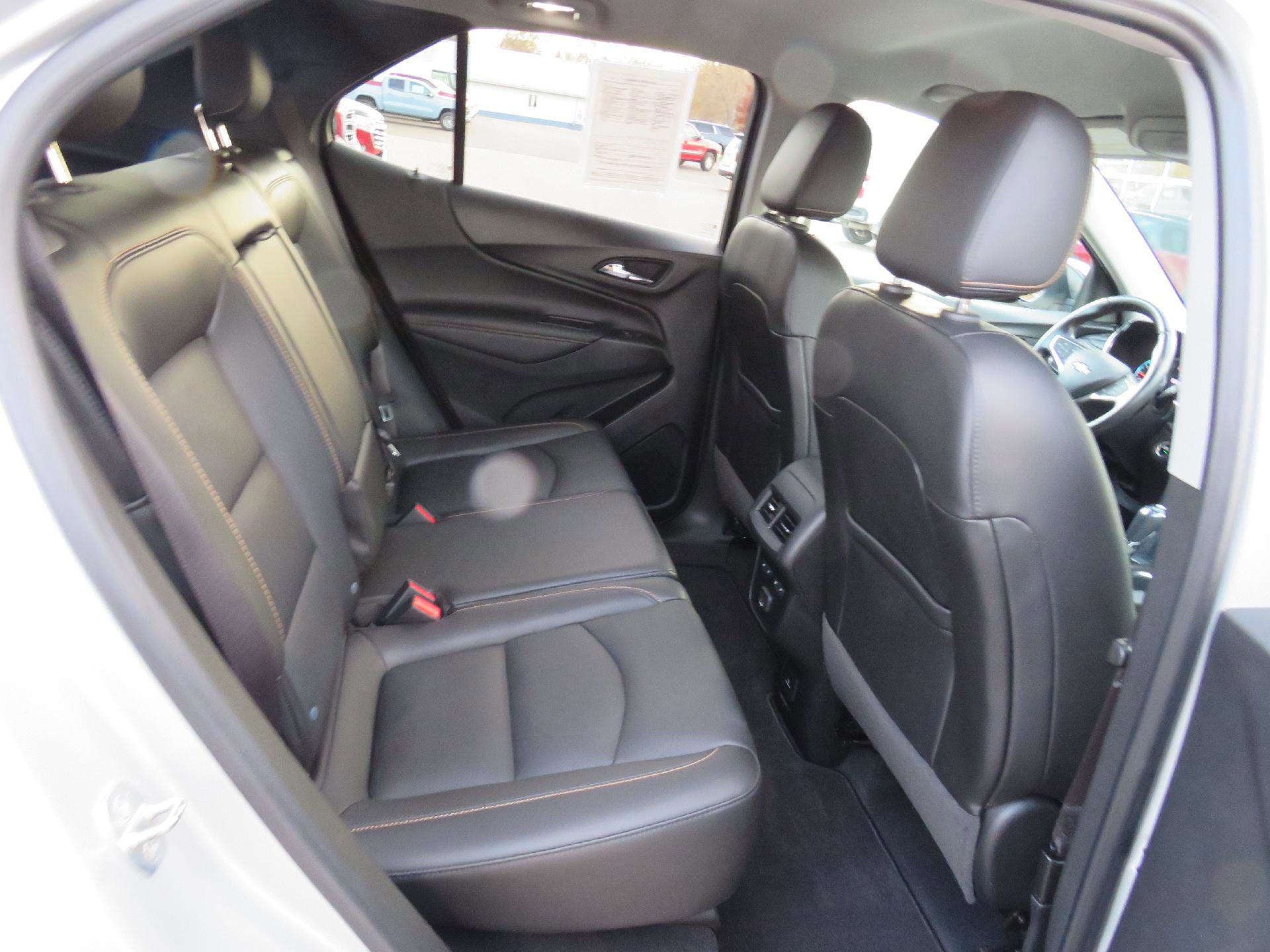 Used 2020 Chevrolet Equinox Premier image 11