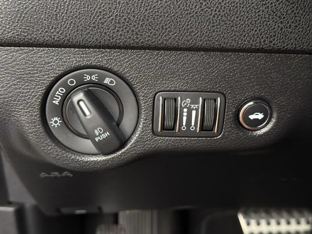Used 2021 Dodge Charger Scat Pack w/ Dynamics Package RWD image 23