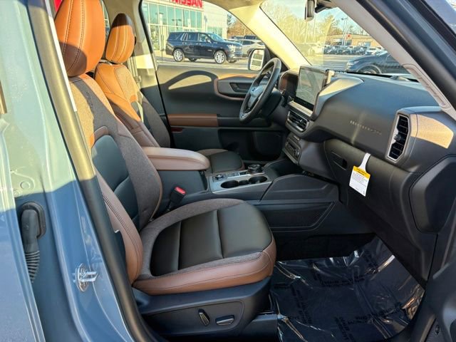 Used 2025 Ford Bronco Sport Outer Banks w/ Outer Banks Tech Package+ image 18