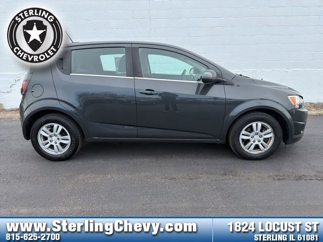 Used 2015 Chevrolet Sonic LT FWD image 4
