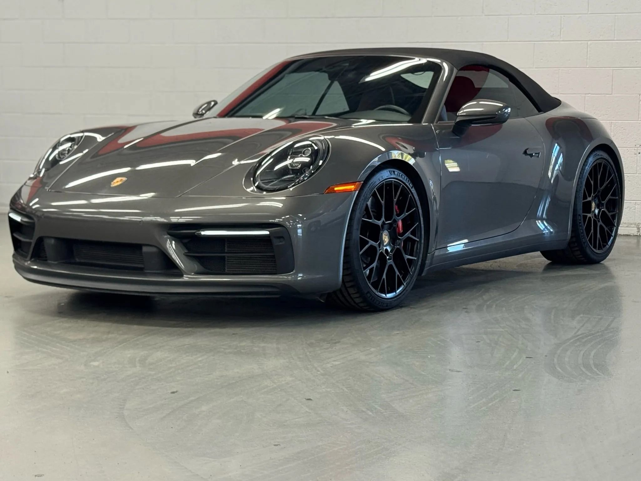 Used 2022 Porsche 911 Carrera GTS image 4