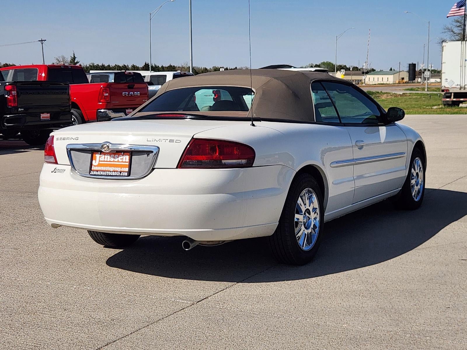 Used 2004 Chrysler Sebring Limited FWD image 6