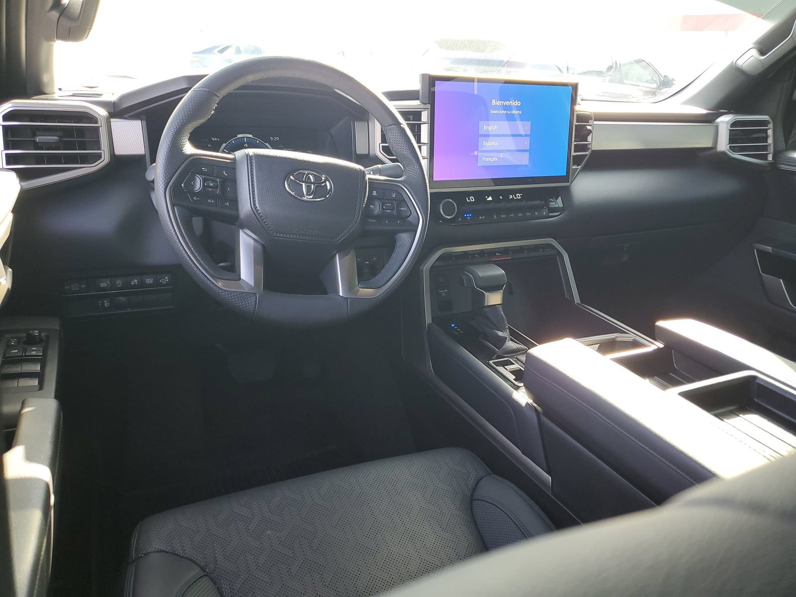 Certified 2025 Toyota Tundra Limited AWD/4WD image 9