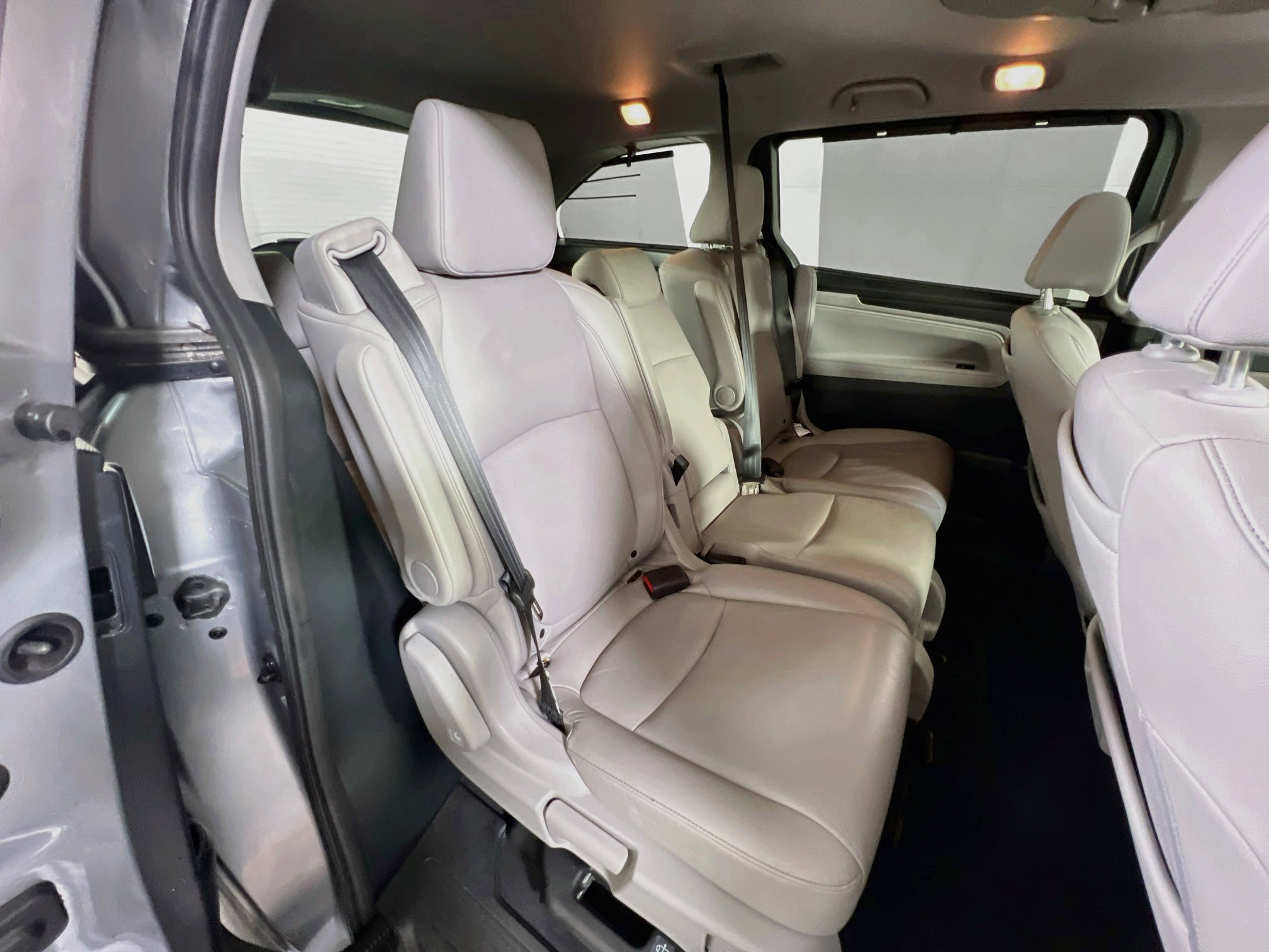 Used 2023 Honda Odyssey Touring image 28