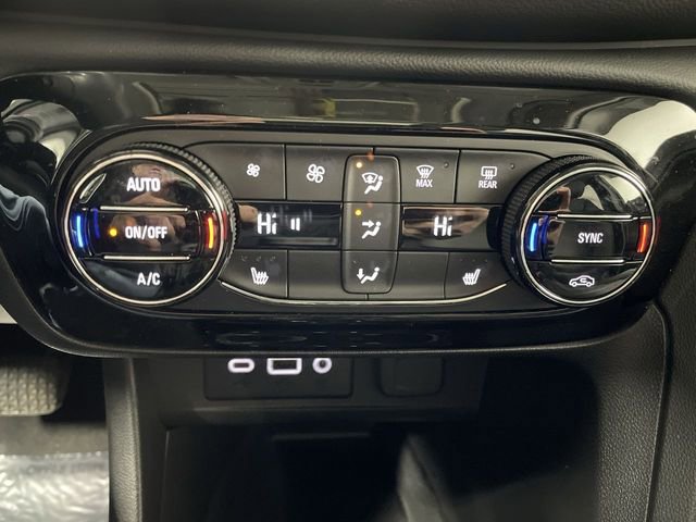 Used 2022 Buick Encore GX Essence w/ Experience Buick Package image 18