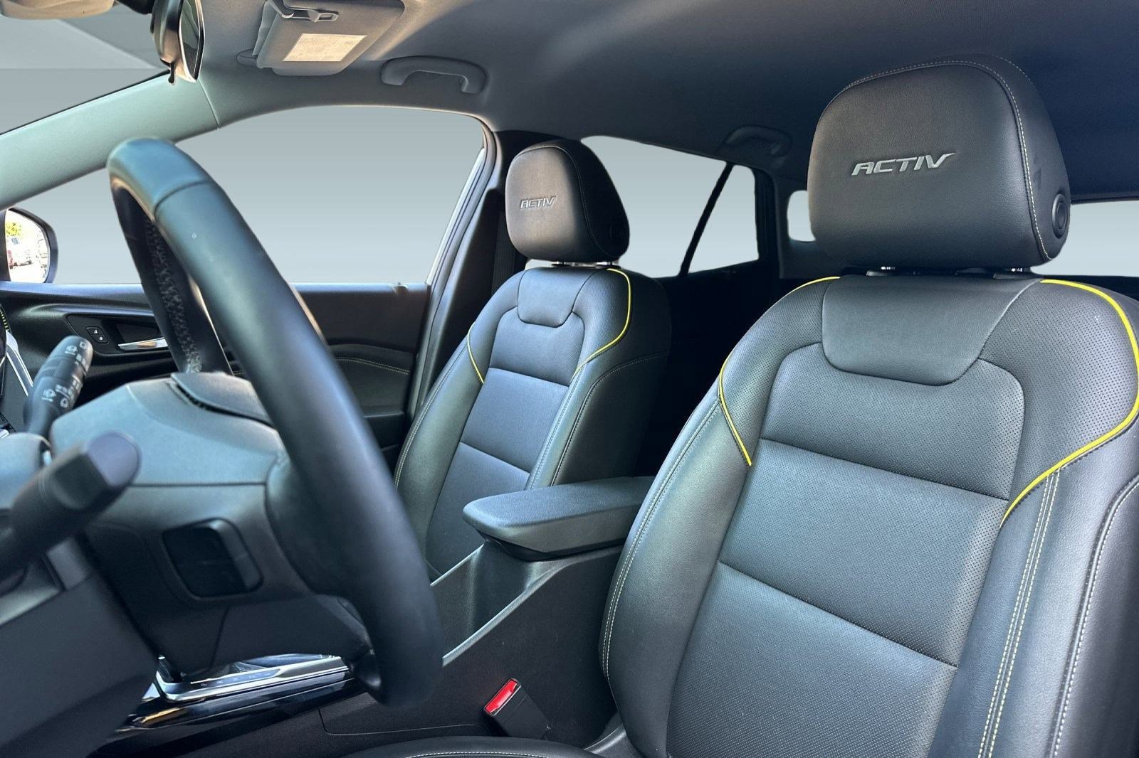 Used 2024 Chevrolet Trax ACTIV image 5