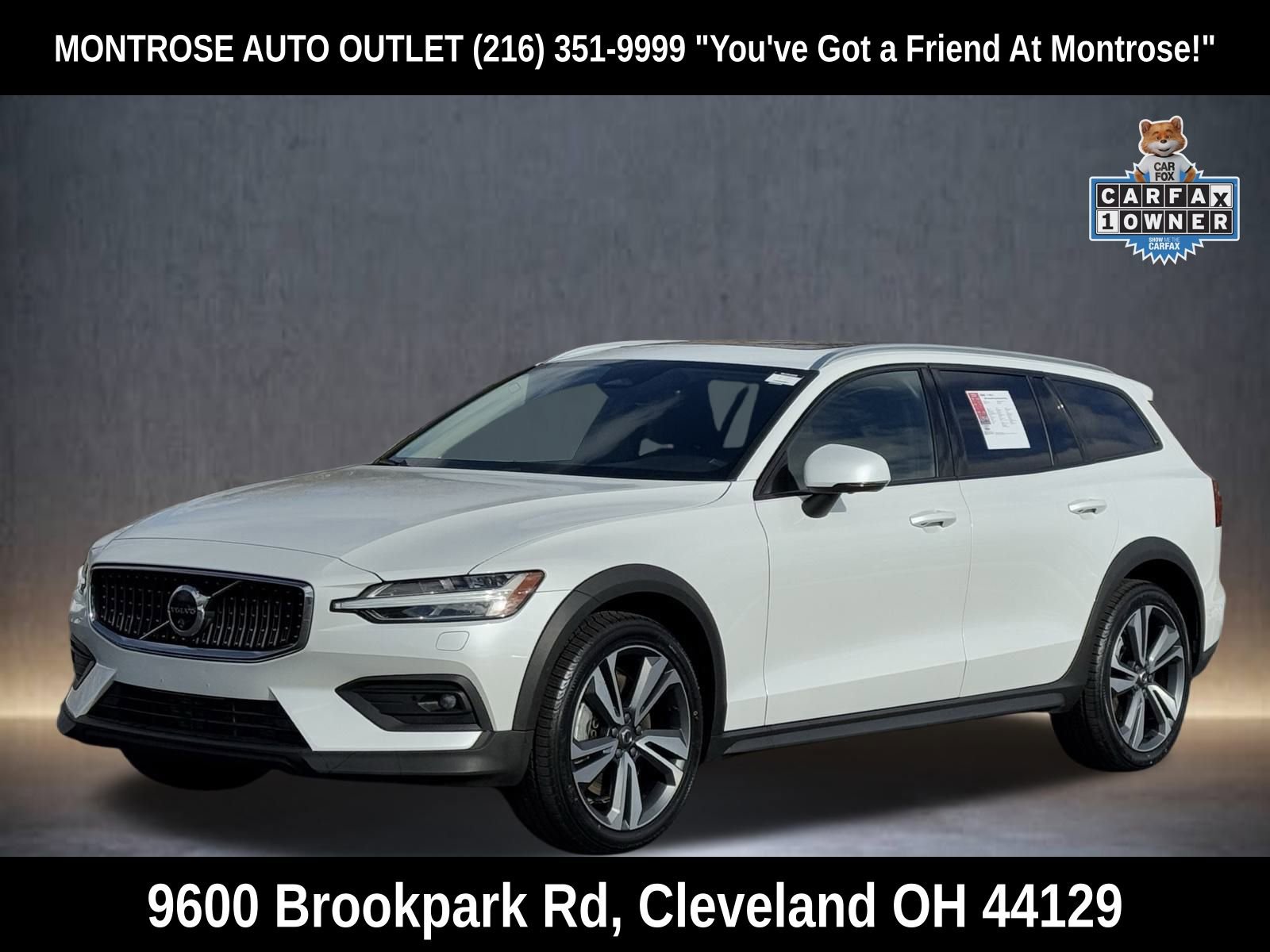 Used 2024 Volvo V60 B5 Cross Country Plus image 57