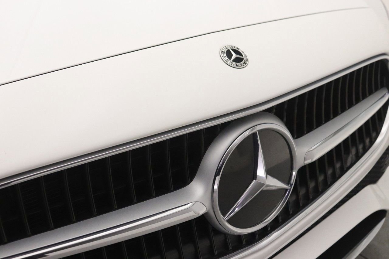 Certified 2023 Mercedes-Benz C 300 Sedan image 28