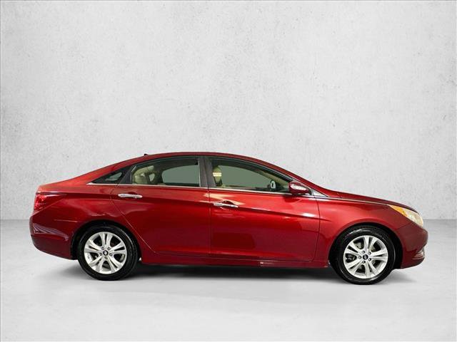 Used 2012 Hyundai Sonata Limited w/ Navigation Pkg FWD image 8