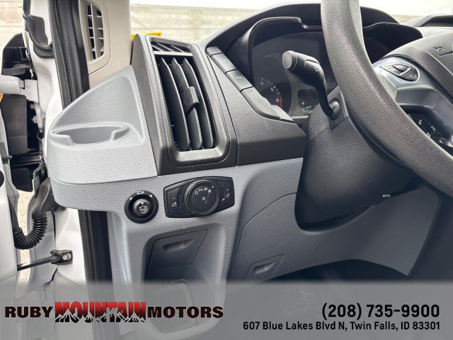 Used 2018 Ford Transit 150 XLT RWD image 11