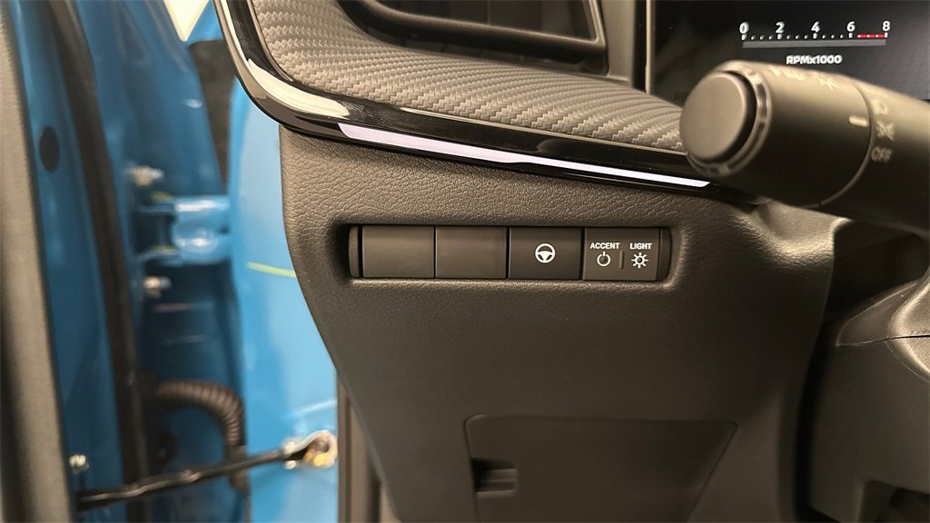 New 2025 Nissan Kicks SR w/ Interior Electronics Package image 27