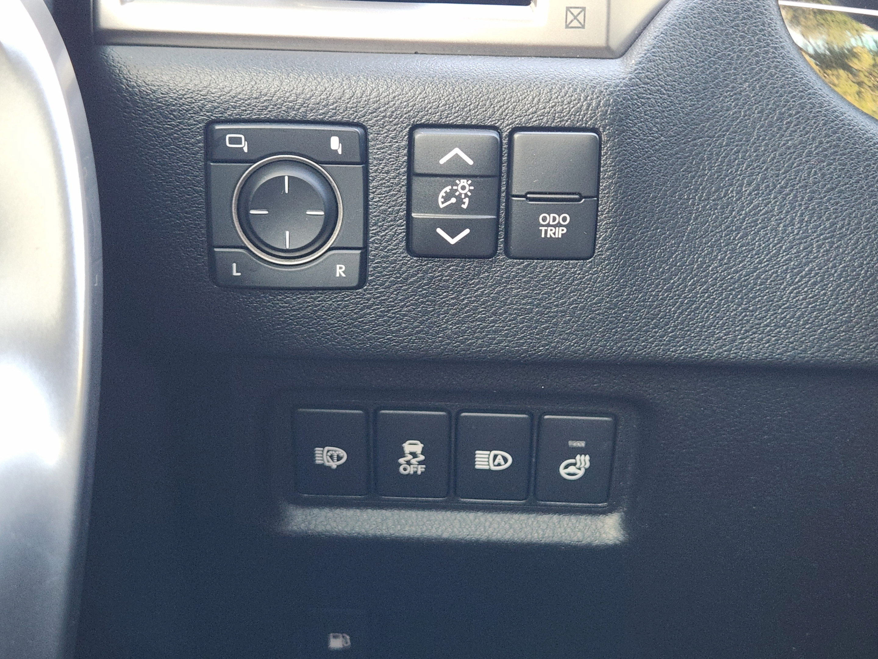 Certified 2022 Lexus GX 460 Premium w/ Accessory Package AWD/4WD image 18