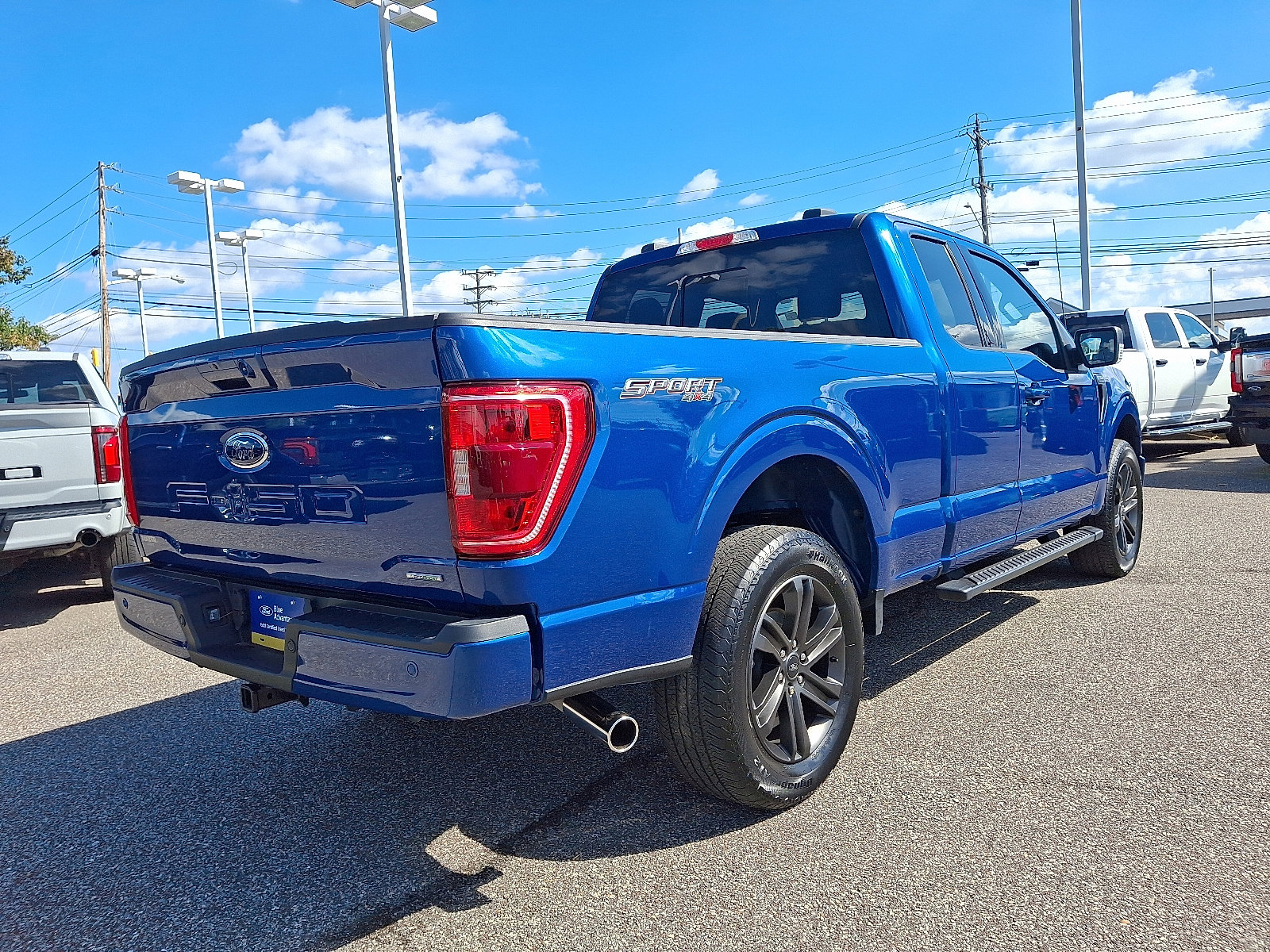 Certified 2022 Ford F150 XLT w/ Equipment Group 302A High image 10