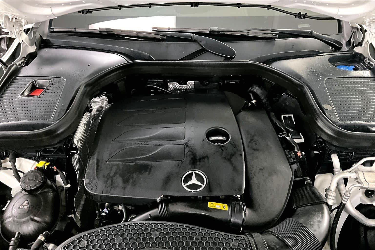 Certified 2022 Mercedes-Benz GLC 300 4MATIC Coupe image 30