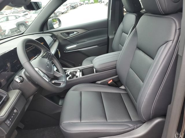 New 2026 Chevrolet Traverse LT w/ Midnight/Sport Edition AWD/4WD image 17