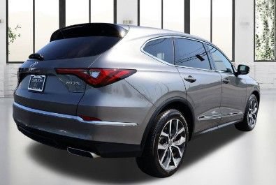Used 2023 Acura MDX w/ Technology Package FWD image 4