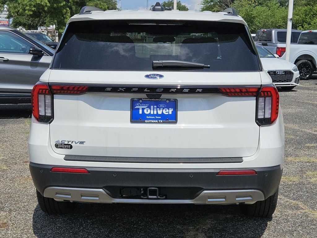 New 2026 Ford Explorer Active w/ Active Comfort Package RWD image 8