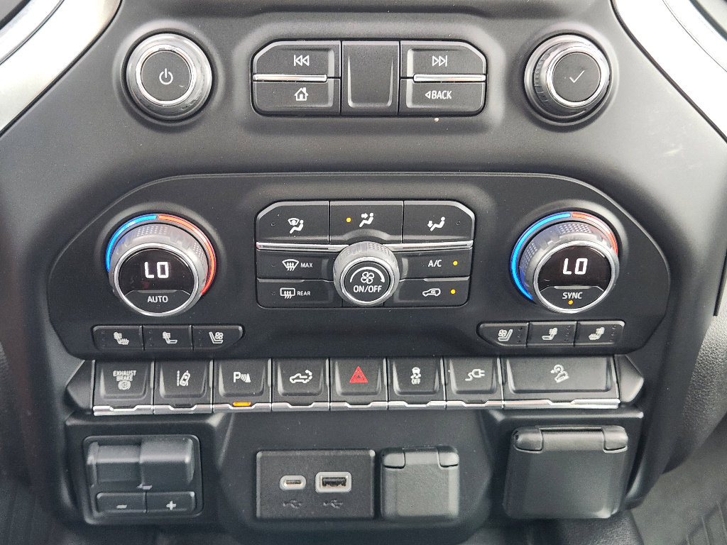 Certified 2021 Chevrolet Silverado 3500 LTZ w/ LTZ Premium Texas Edition image 20