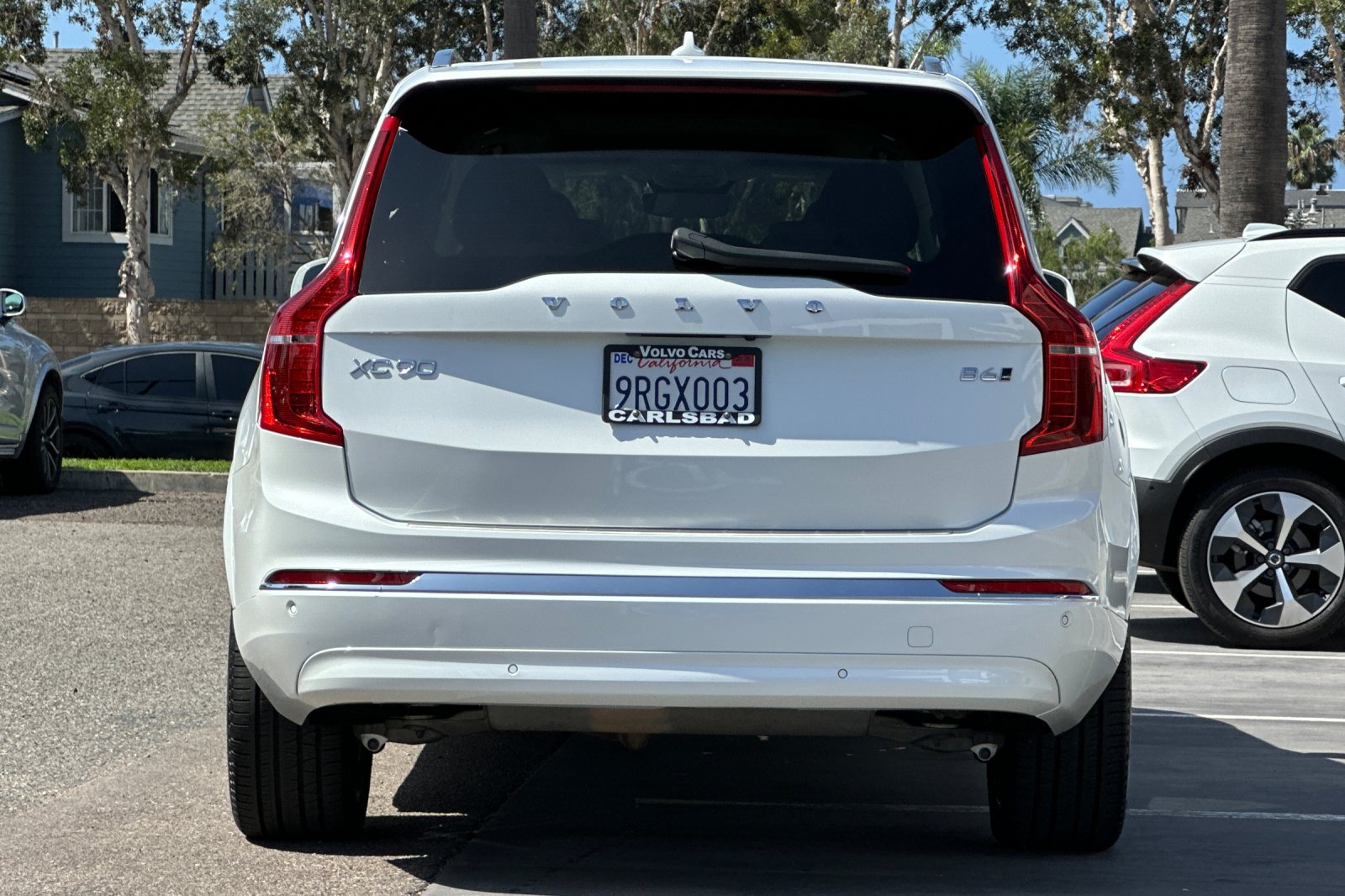 Certified 2025 Volvo XC90 B6 Plus w/ Protection Package Premier AWD/4WD image 5