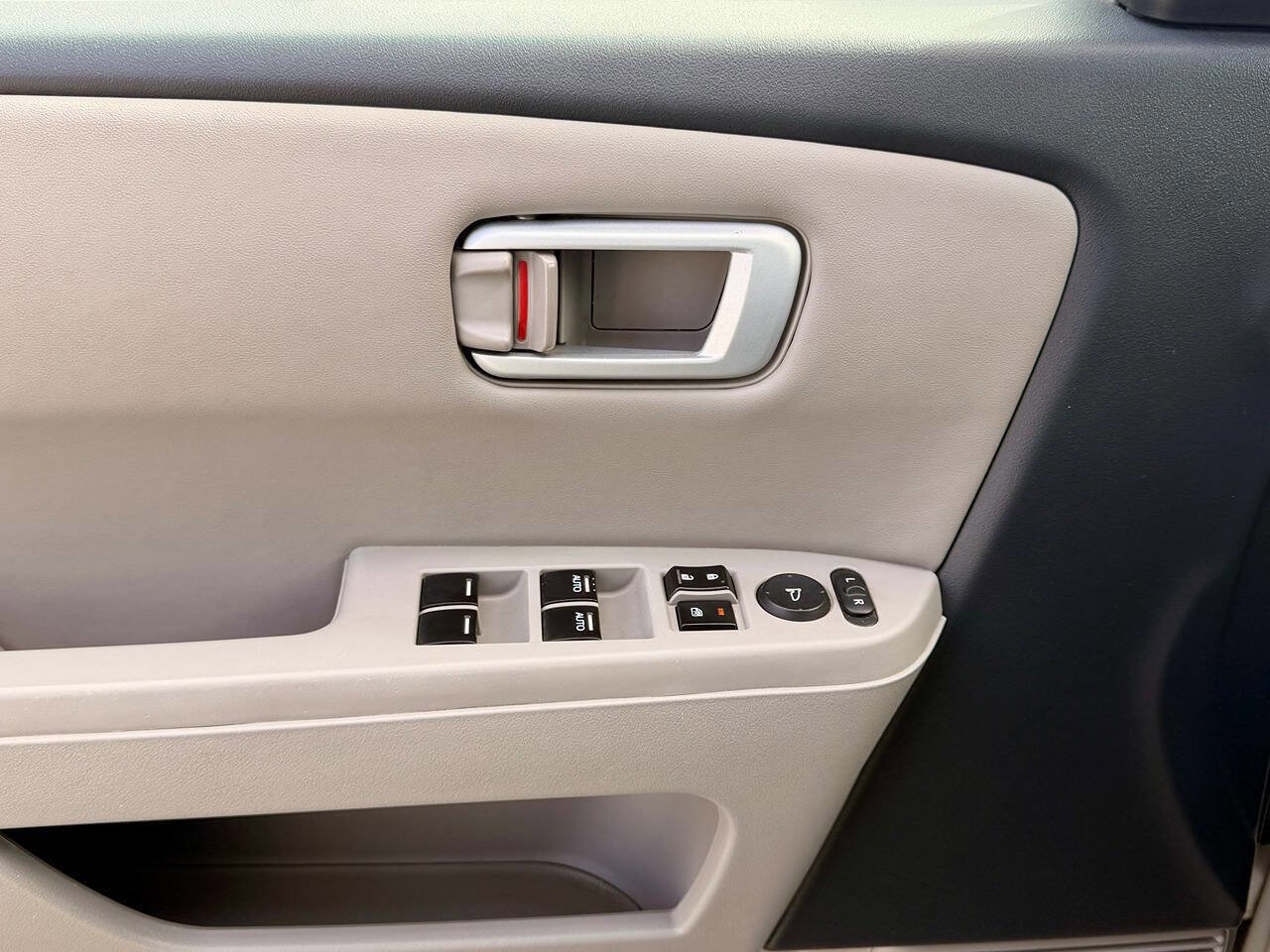 Used 2014 Honda Pilot EX-L image 30