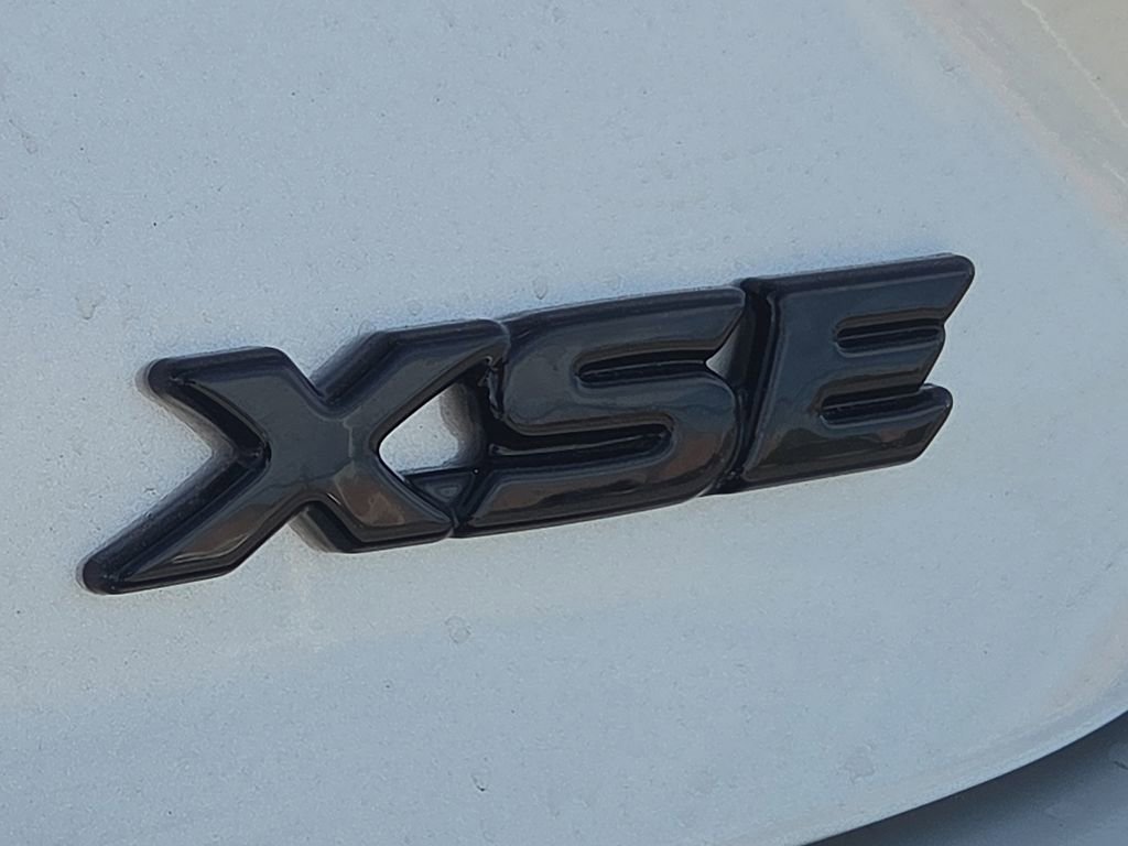 New 2026 Toyota Camry XSE FWD image 12