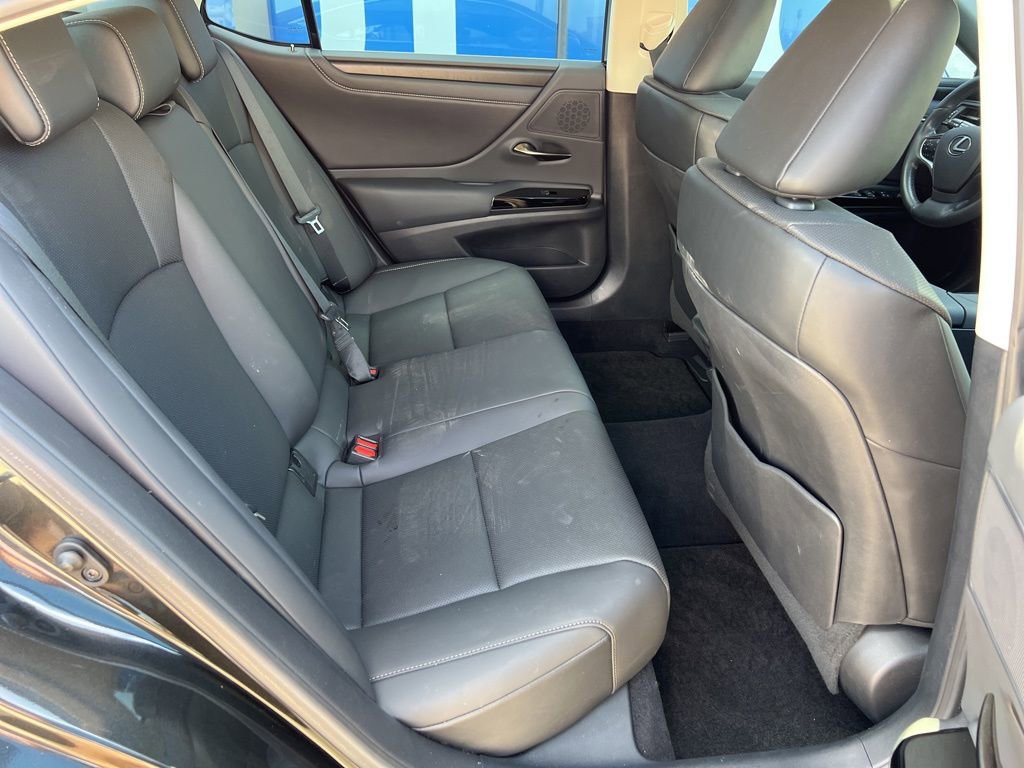 Used 2022 Lexus ES 350 w/ Premium Package image 15