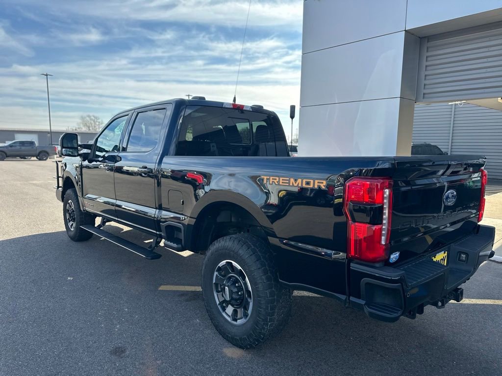 Used 2023 Ford F250 Lariat w/ Lariat Ultimate Package AWD/4WD image 6