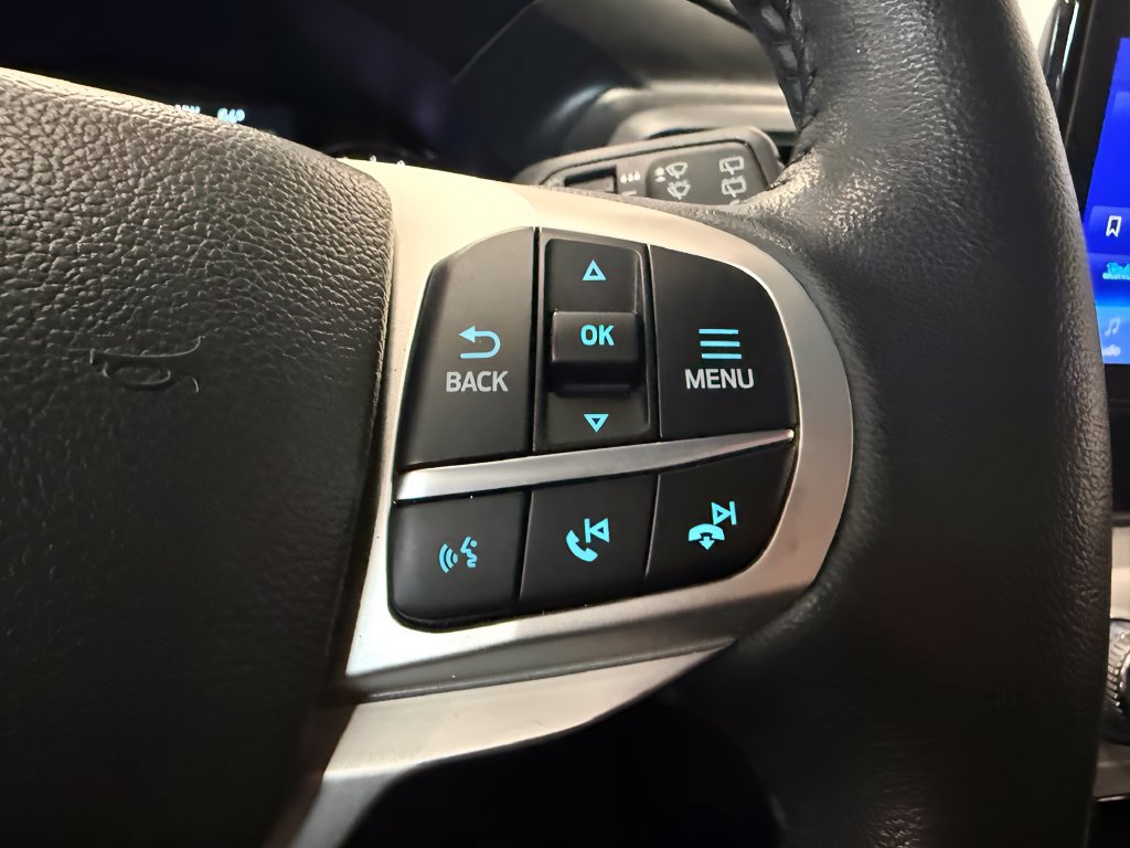 Certified 2023 Ford Explorer XLT w/ Equipment Group 202A AWD/4WD image 26