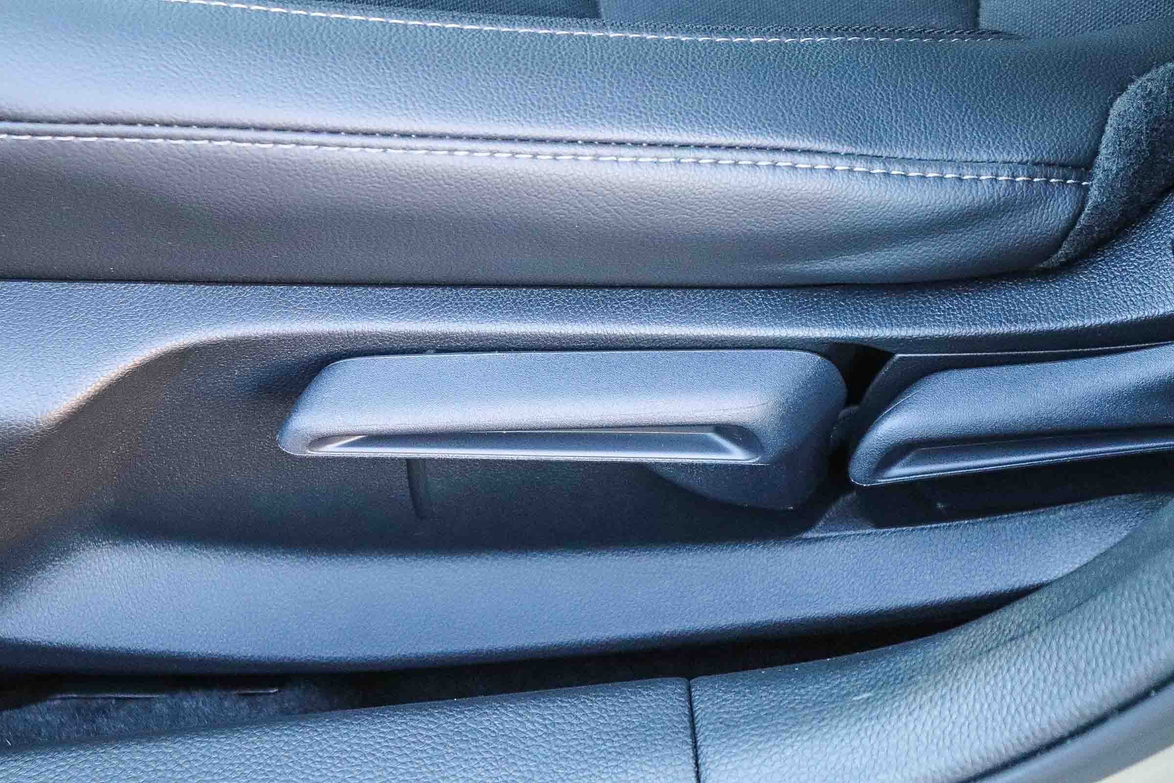 Used 2025 Honda Civic Sport image 24