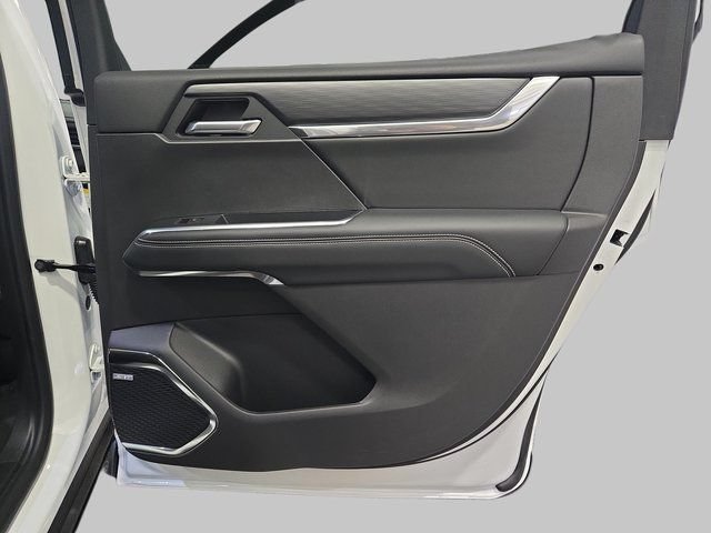 New 2026 GMC Acadia Elevation w/ Super Cruise Package FWD image 13